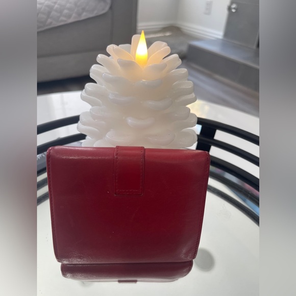 Yves Saint Laurent YSL red leather women’s wallet - Picture 4 of 12